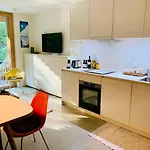 Ski-in Ski-out Direkt An Piste Und Liften - 3-room Stenna Selva Appartement Flims