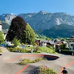 Ski-in Ski-out Direkt An Piste Und Liften - 3-room Stenna Selva Daire