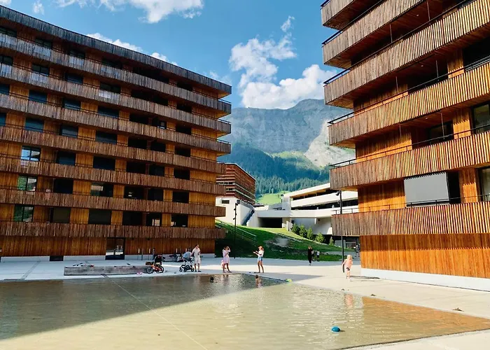 Ski-in Ski-out Direkt An Piste Und Liften - 3-room Stenna Selva * Flims