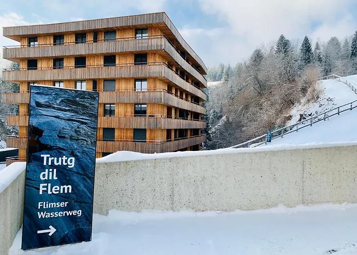 Ski-in Ski-out Direkt An Piste Und Liften - 3-room Stenna Selva * Flims