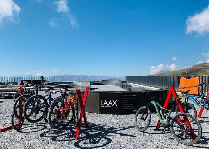 Ski-in Ski-out Direkt An Piste Und Liften - 3-room Stenna Selva Apartment