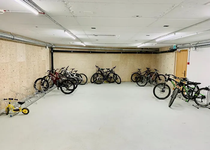 Ski-in Ski-out Direkt An Piste Und Liften - 3-room Stenna Selva Apartment Flims