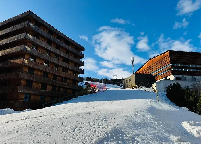 Ski-in Ski-out Direkt An Piste Und Liften - 3-room Stenna Selva