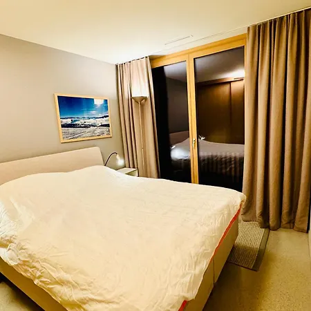 Sunny Stenna Selva 3-room Ski-in Ski-out Right By The Slopes & Lifts