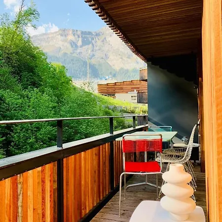 Ski-in & -out Stenna Selva 3-room Next To Lifts & Pistes