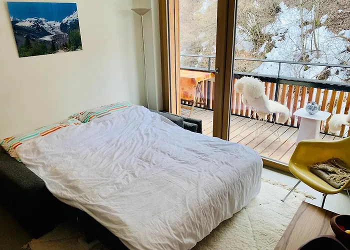Ski-in Ski-out Direkt An Piste Und Liften - 3-room Stenna Selva Appartement Flims